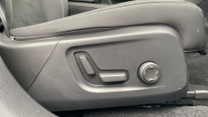 Volvo C40 300kW Recharge Twin Ultimate 78kWh 5dr AWD Auto Electric Estate